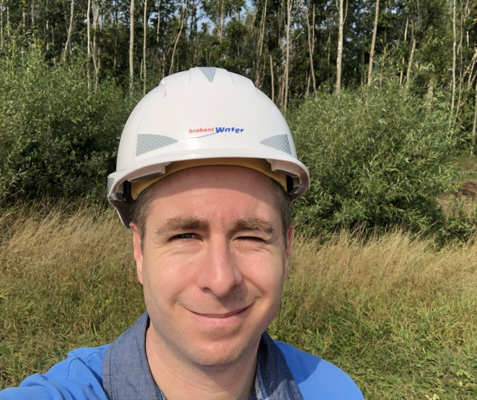 man met helm